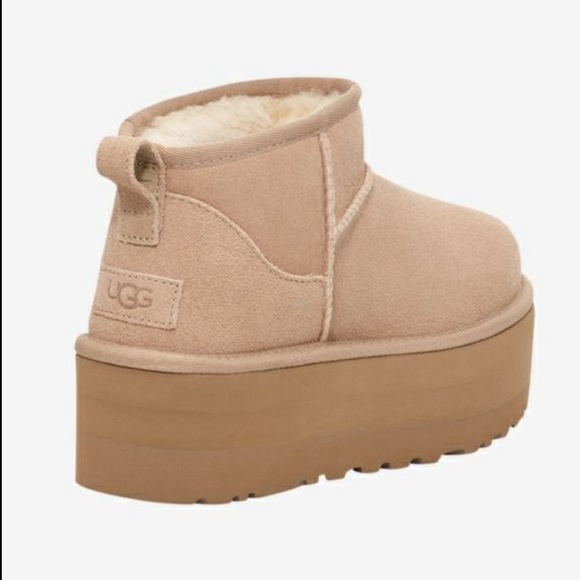 🧸BNIB UGG ULTRA MINI PLATFORM SAND BOOTS WOMENS 7🧸 - Picture 8 of 9